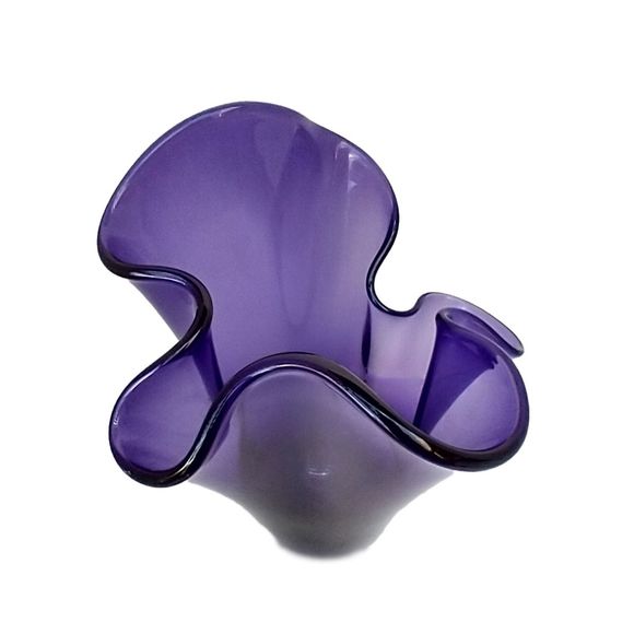 Art Glass Purple Handkerchief Vase - Picture 2 of 10